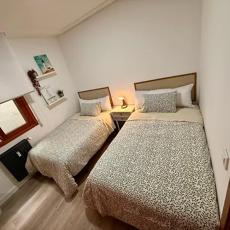 Private & Bath Near Old Town *